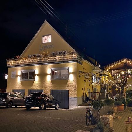 Landgasthaus Loewen Mit Gaestehaus Holzhausen  Exterior foto